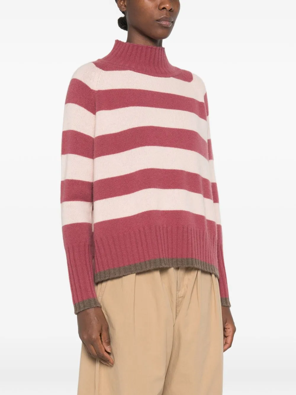 Beyou Cashmere Turtle Neck Sweater