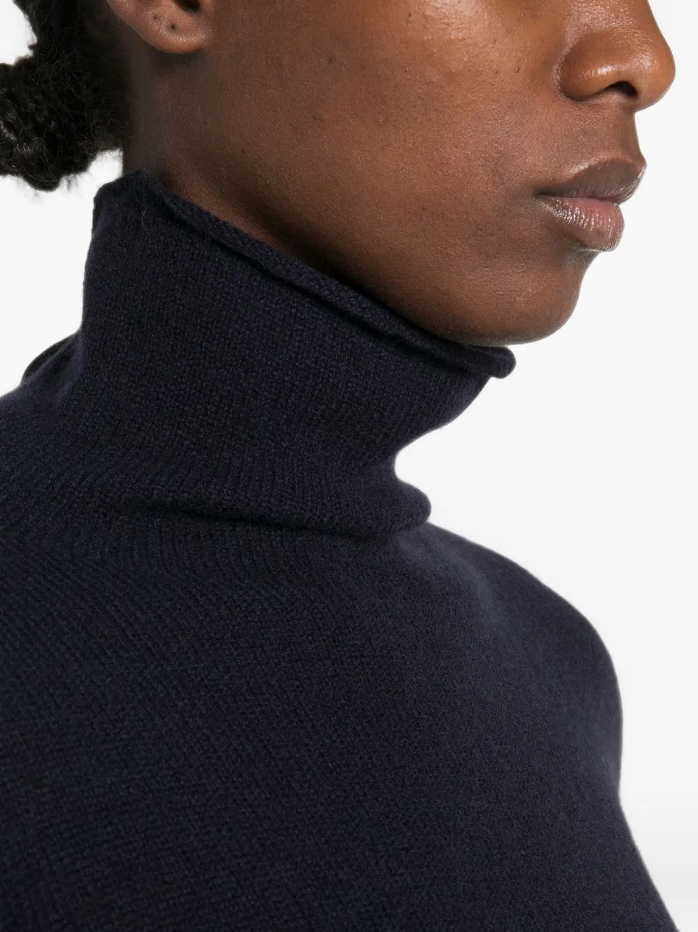 Beyou Cashmere Turtle Neck Sweater