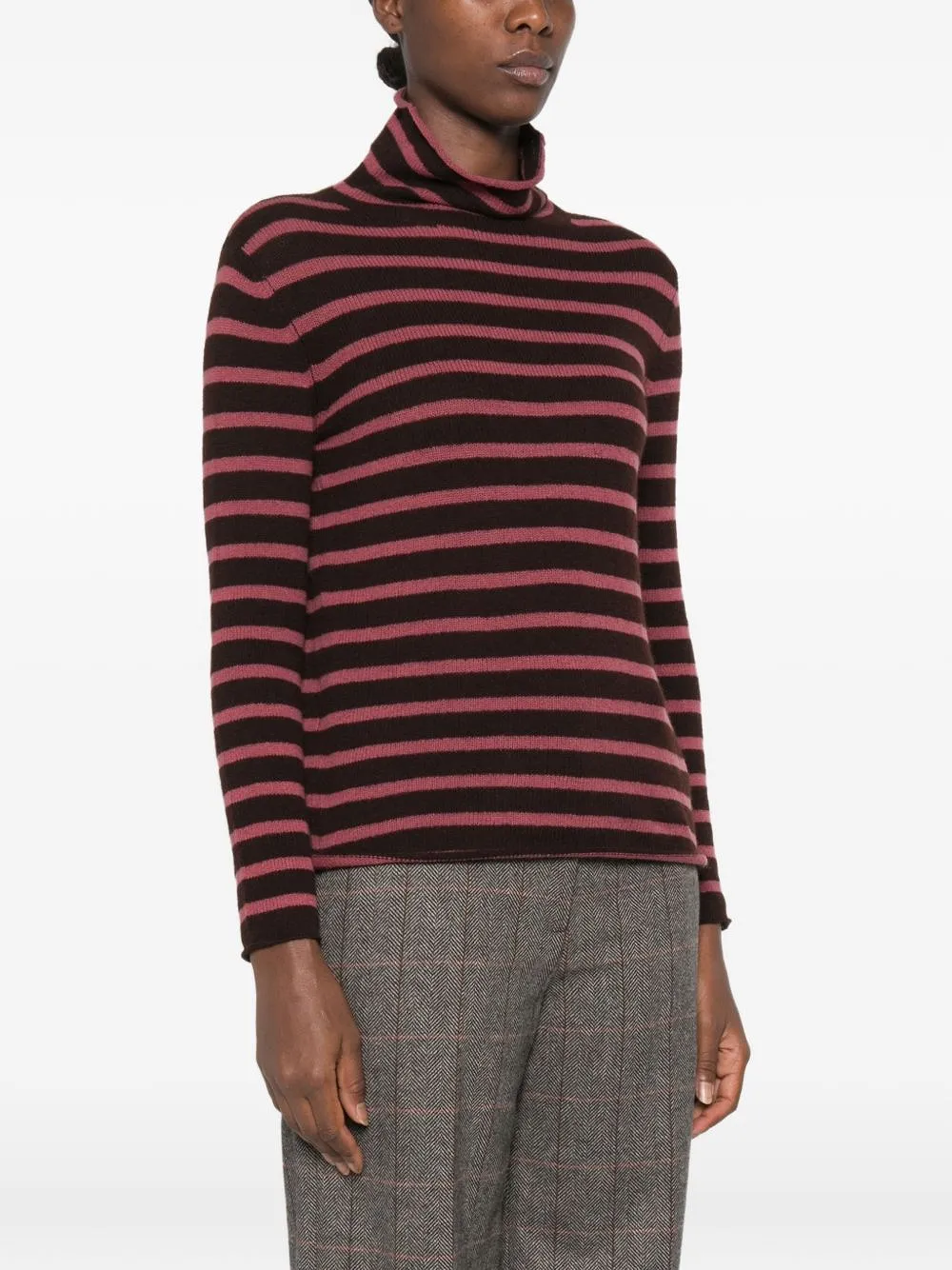 Beyou Cashmere Turtle Neck Sweater