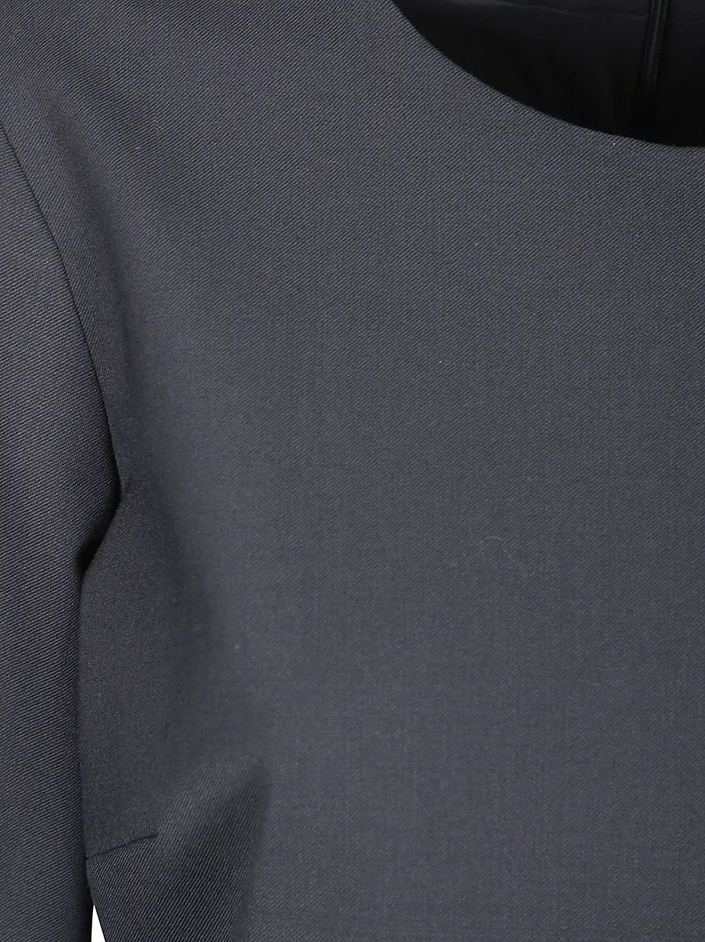 Thelatest Elisa Long-Sleeve Top