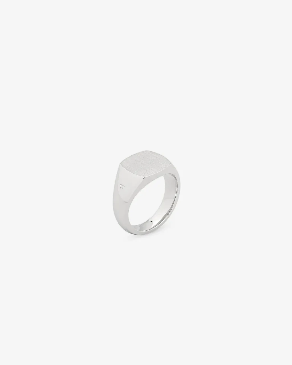Tom Wood Kay Satin Signet Ring