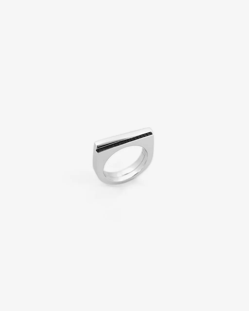 Tom Wood Step Ring