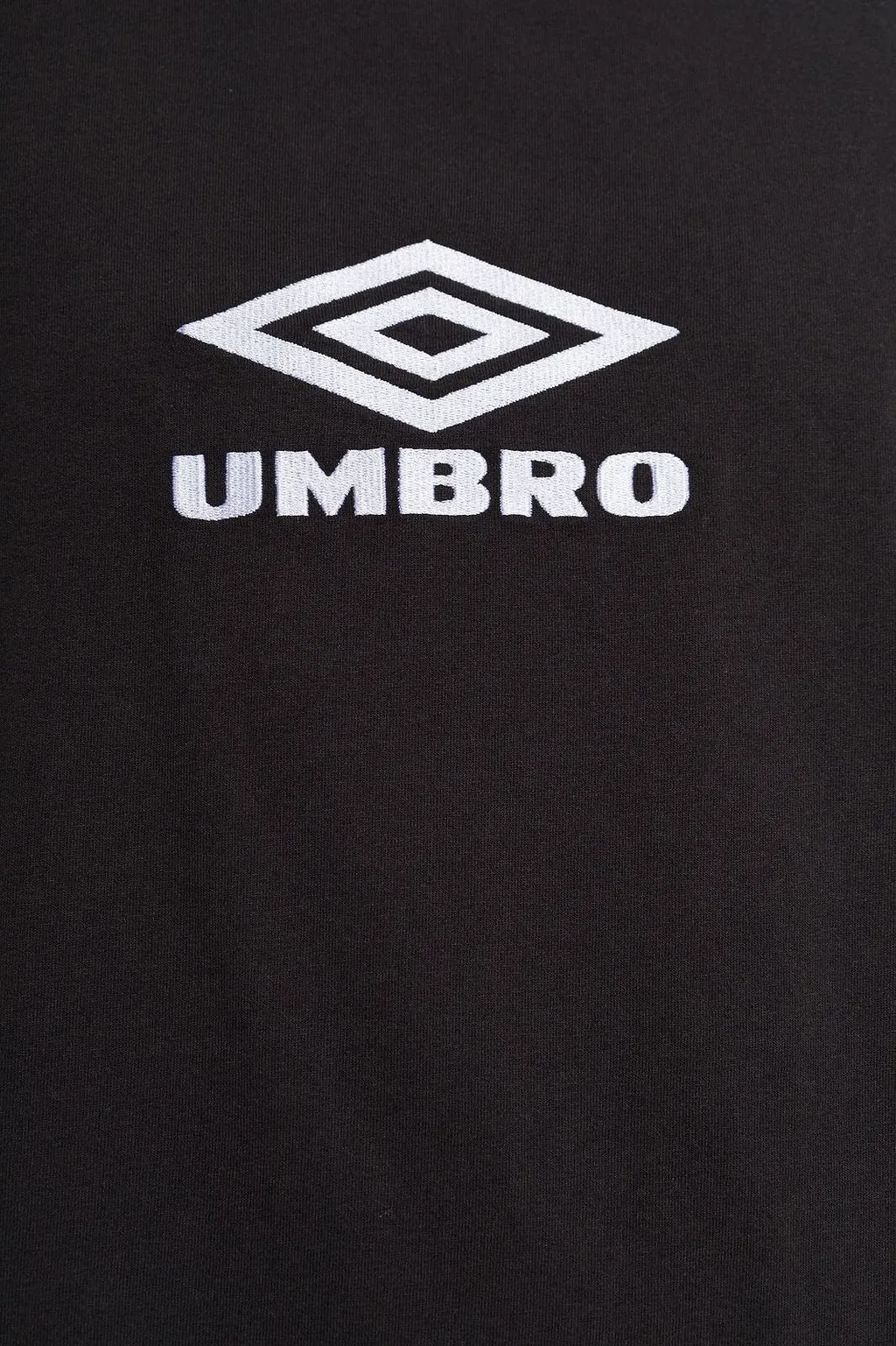 Umbro Logo Embroidered T-Shirt