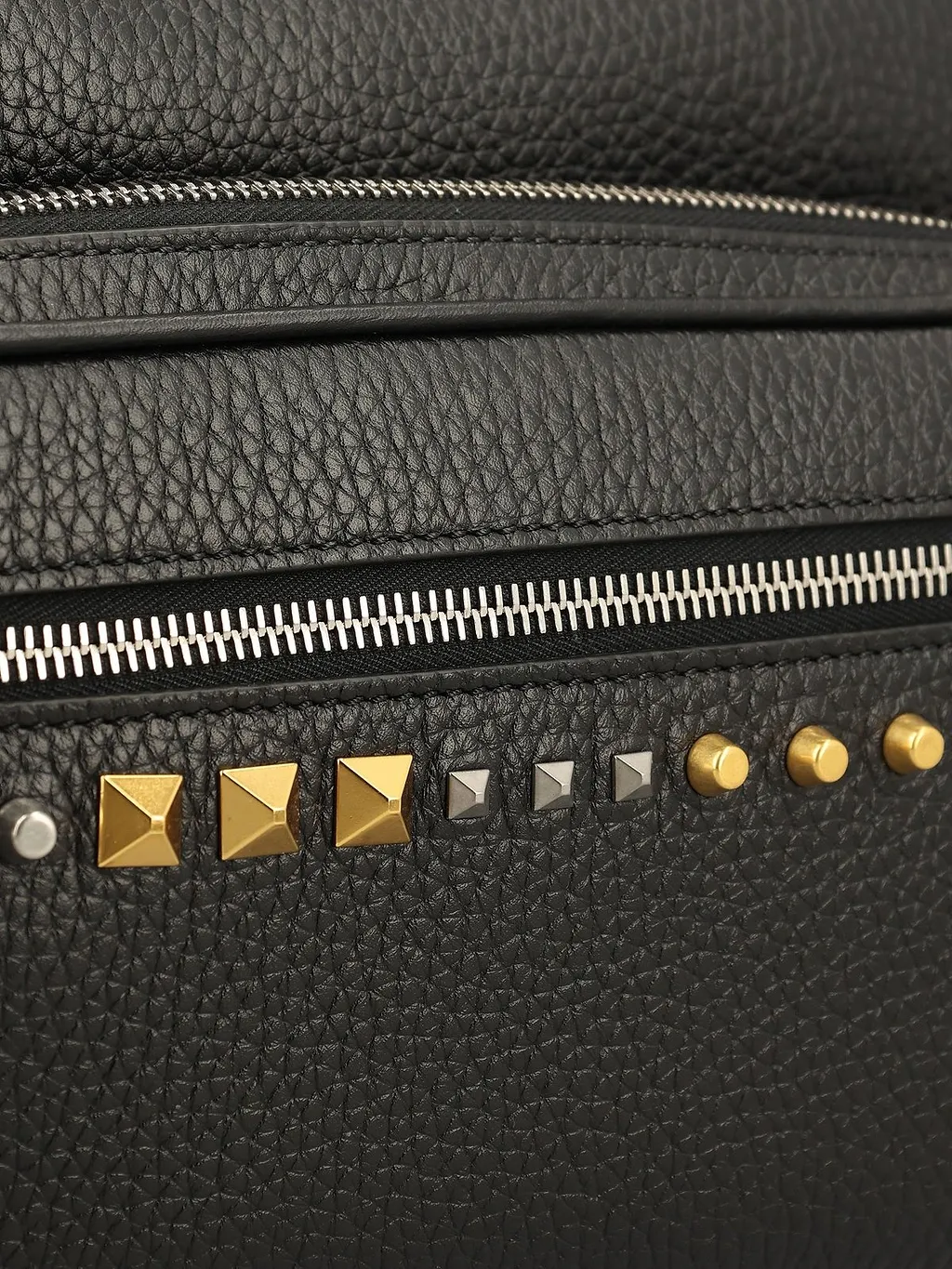Valentino Garavani Rockstud Zip-Up Messenger Bag