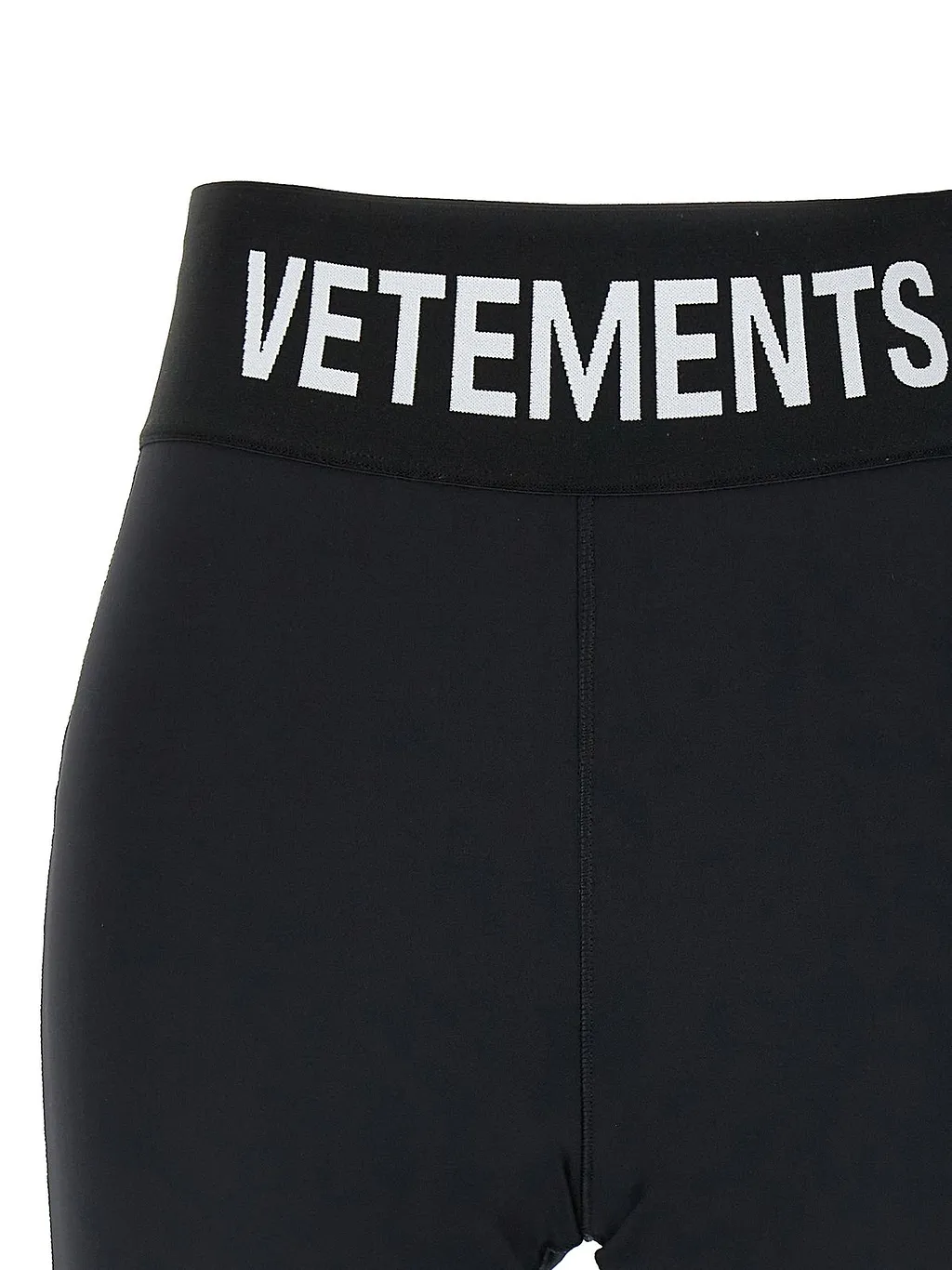 Vetements Logo Waistband Fitted Shorts