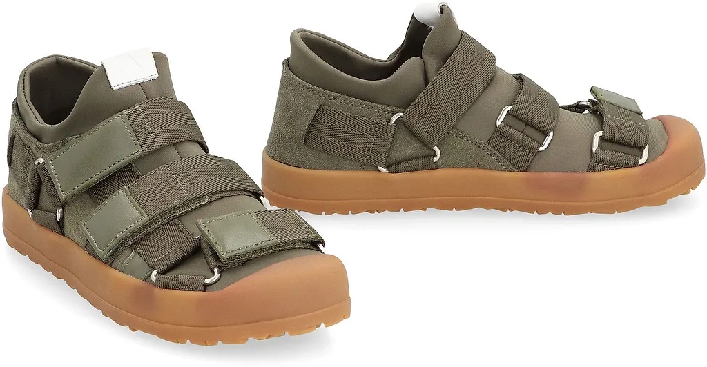 Volta Compostela Strap Low-Top Sneakers