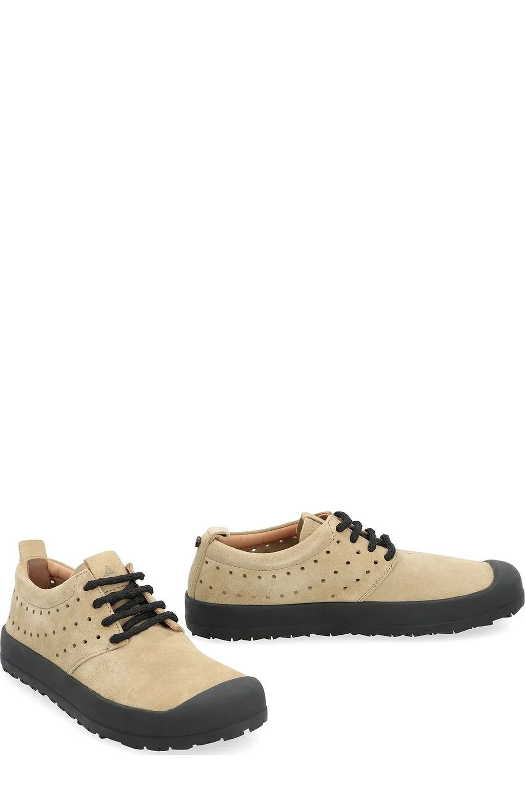 Volta Round Toe Low-Top Sneakers