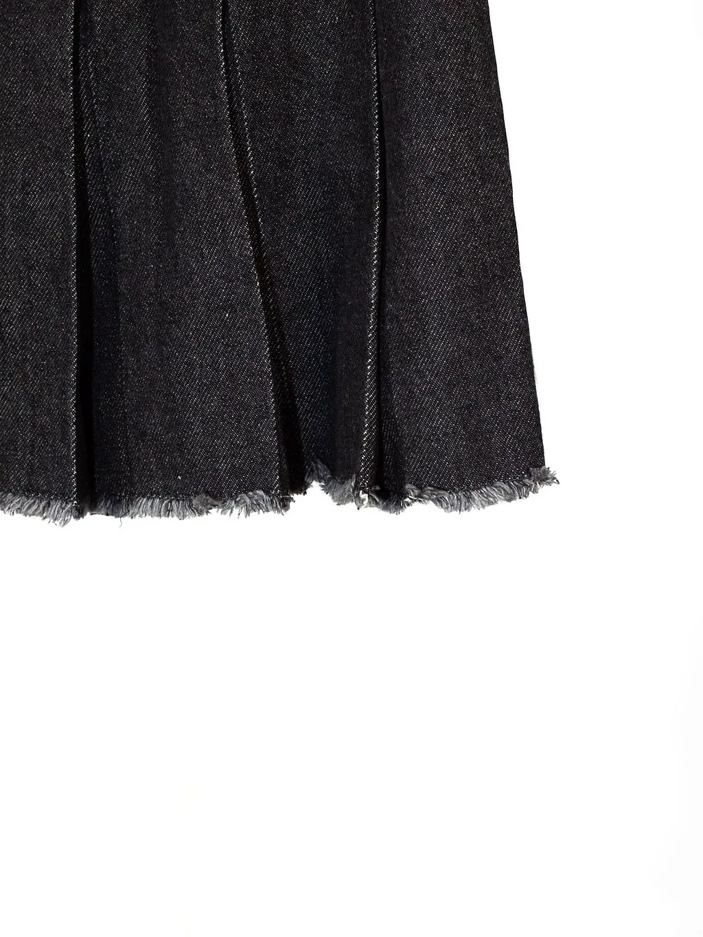 Zhoe & Tobiah Frayed-Hem Pleated Skirt