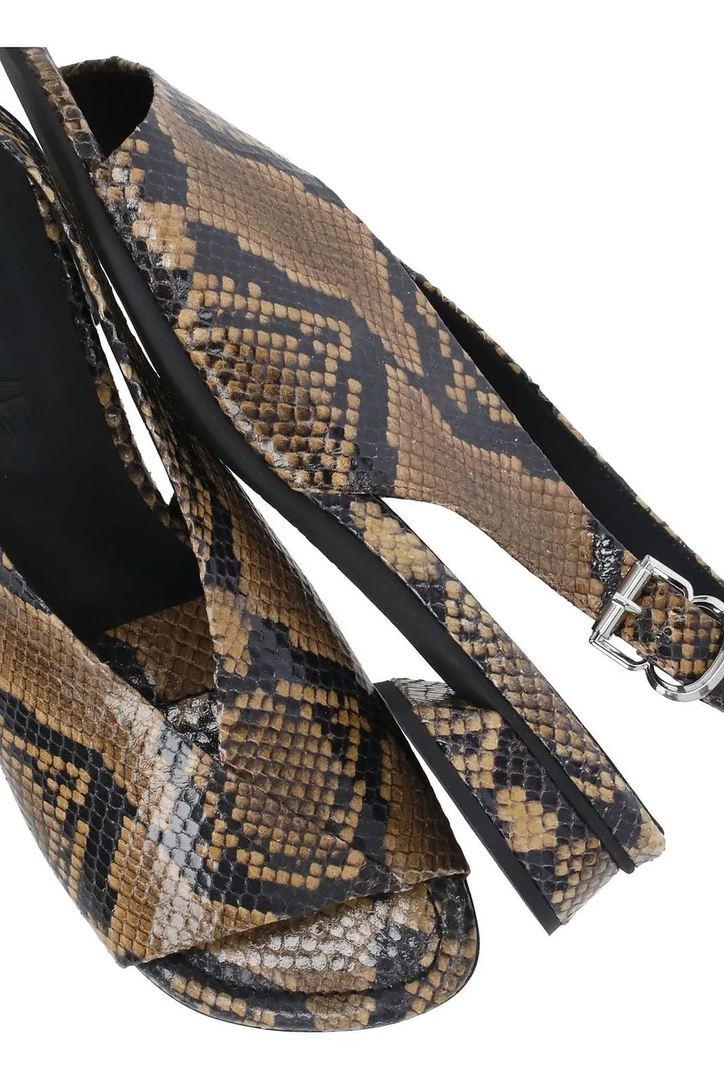 Poeve Christin Sandals