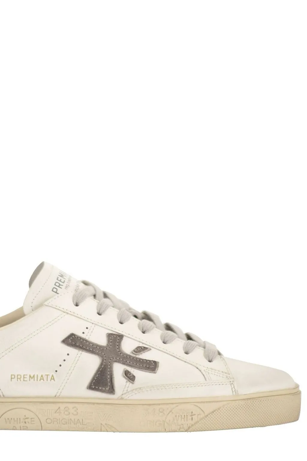 Premiata Steven Logo Low-Top Sneakers