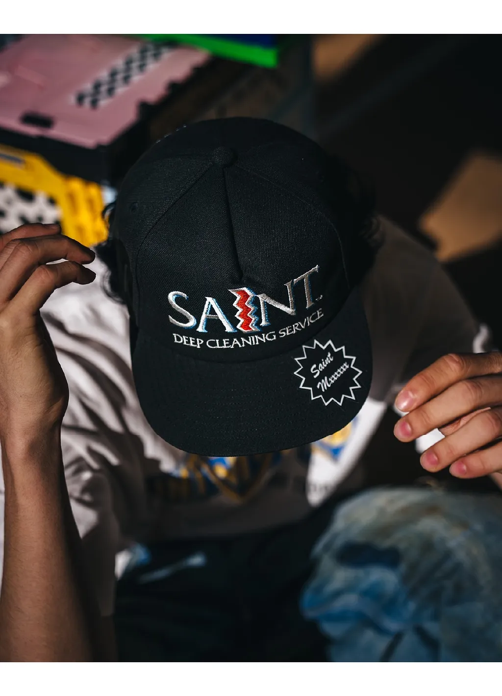 Cap / Saint