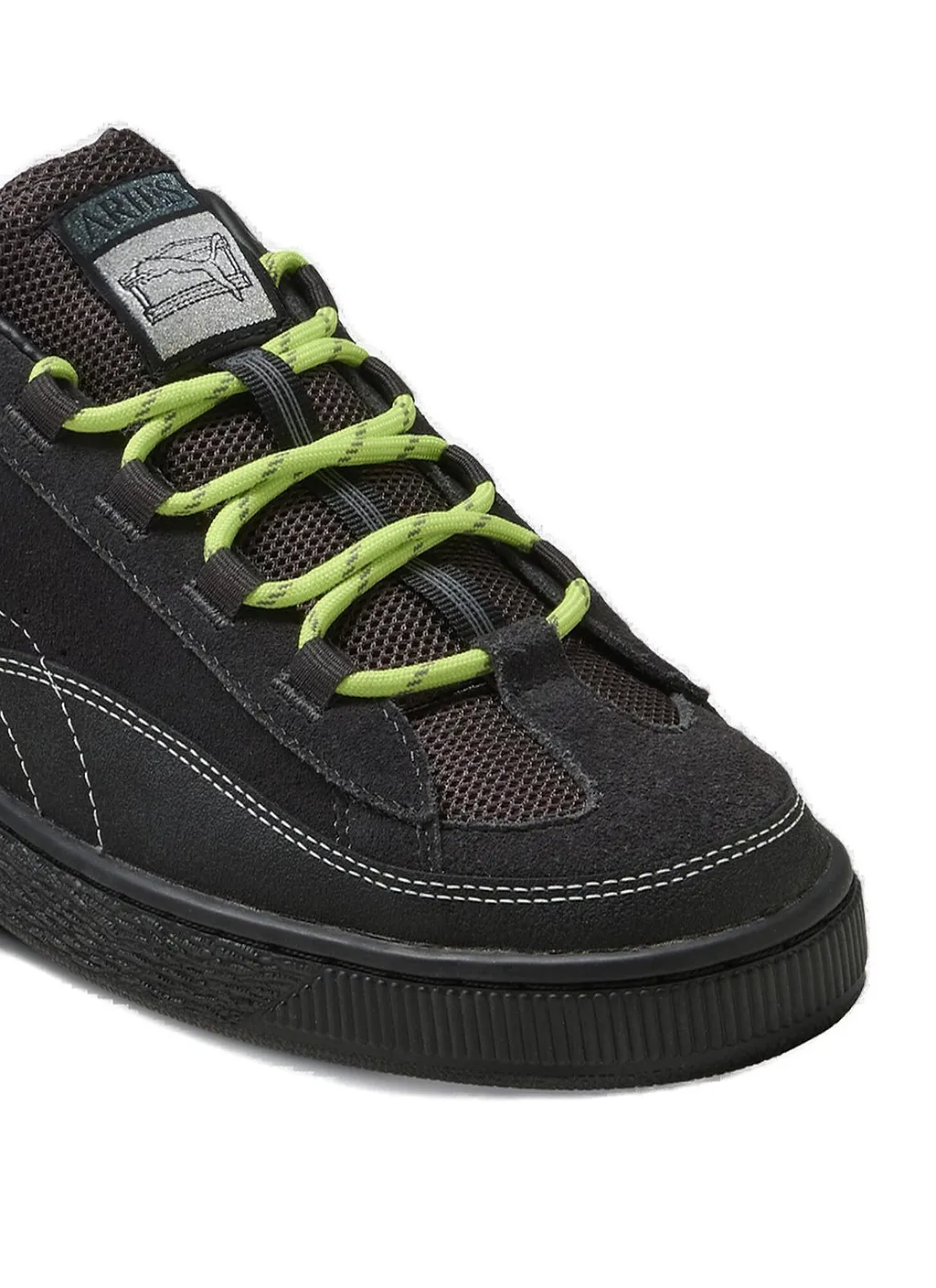 Puma X Aries Logo Patch Low Top Sneakers
