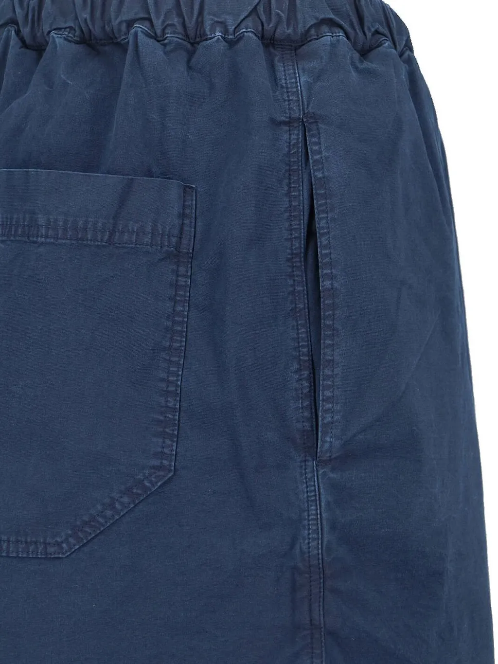Ranra Elastic-Waist Logo Shorts