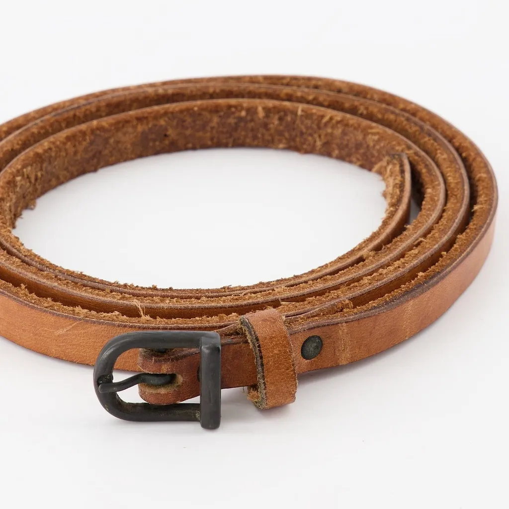 Raquel Allegra Thin Leather Belt