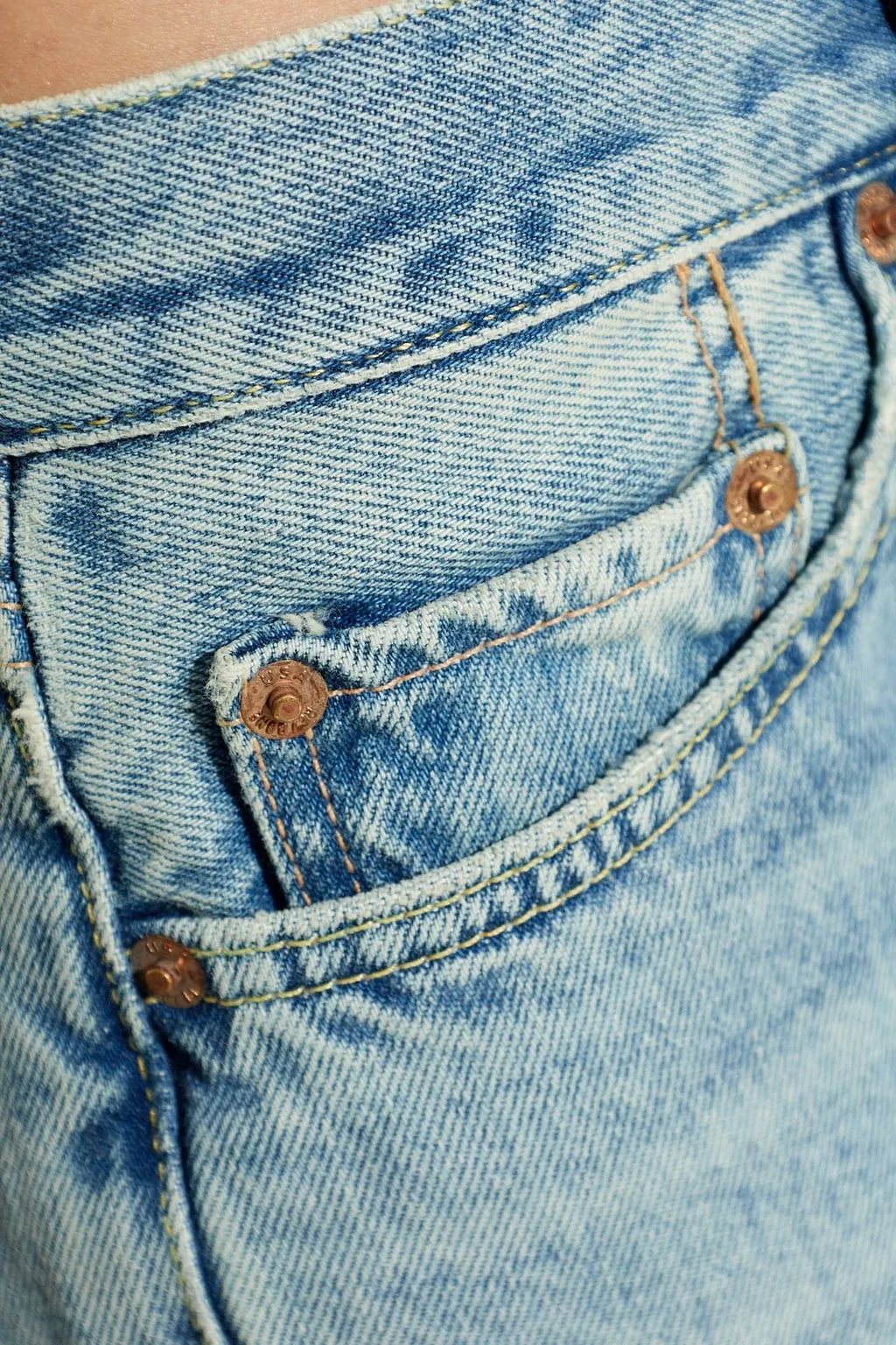 Re/Done Tapered-Leg Jeans