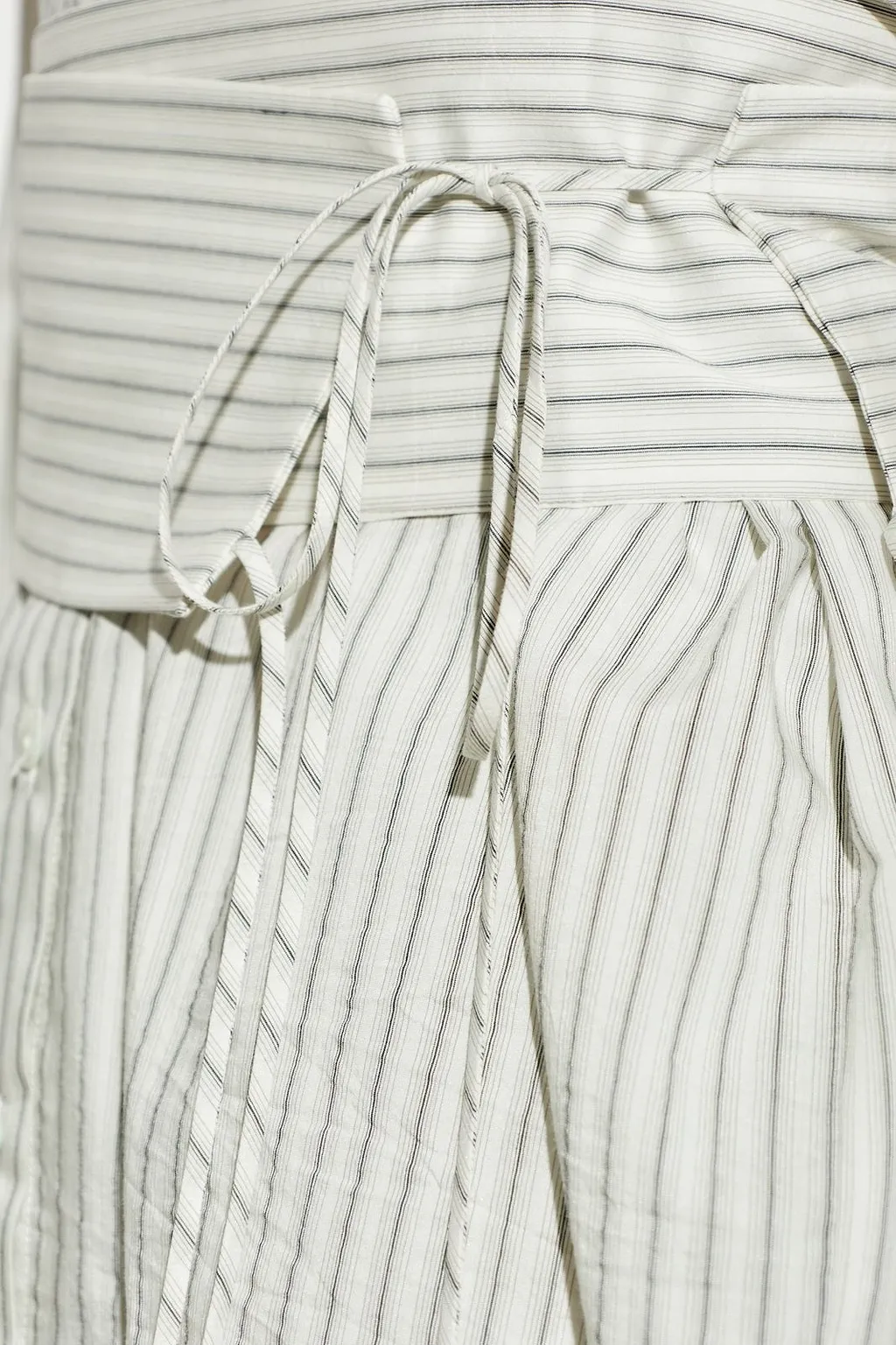 RÓHe Wrap Belt Striped Shirt