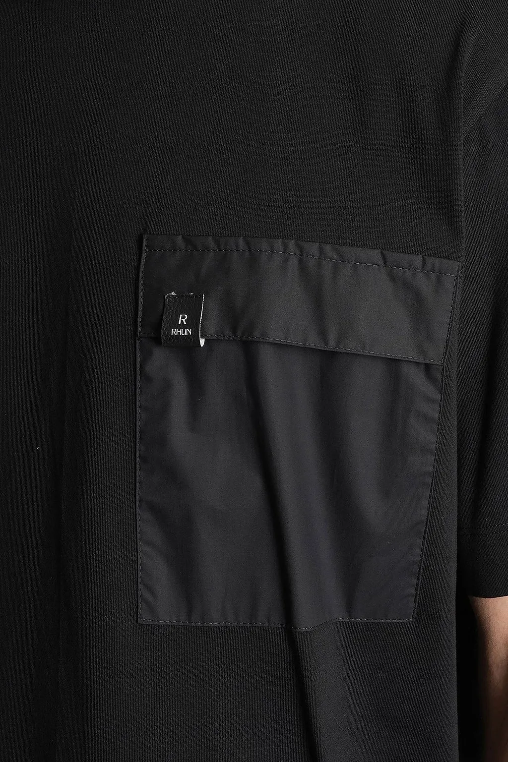 Rhun Short Sleeve Crewneck T-Shirt