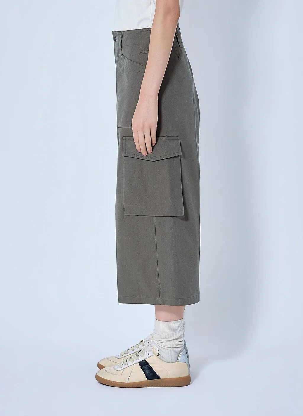 Rier Wide-Leg Cargo Pants