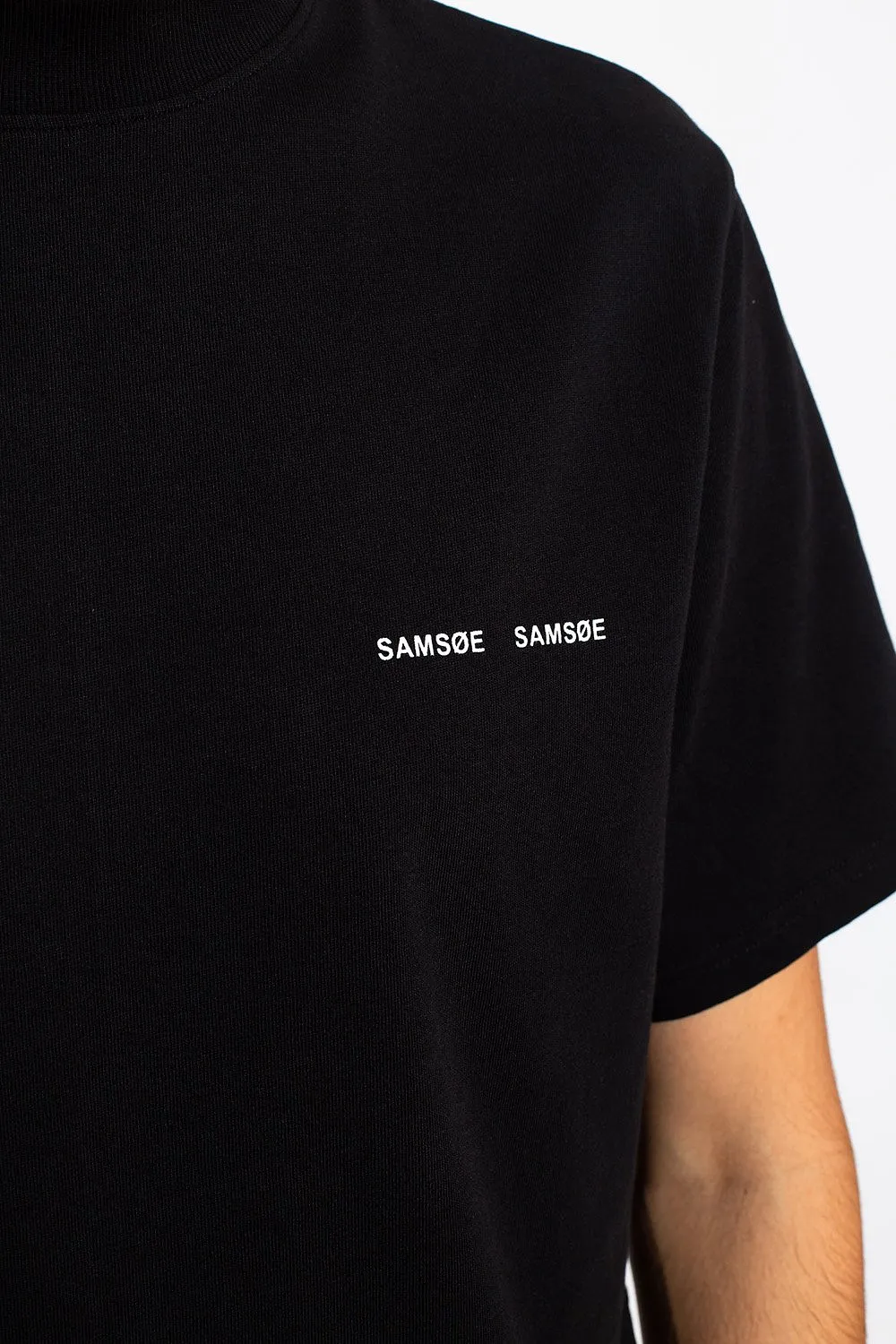 SamsØE SamsØE Logo Detailed Crewneck T-Shirt