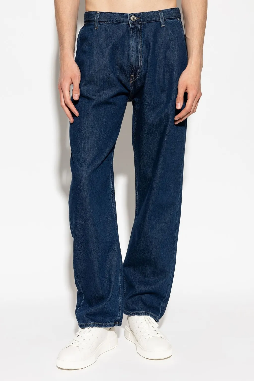 Saroger Pleated Jeans