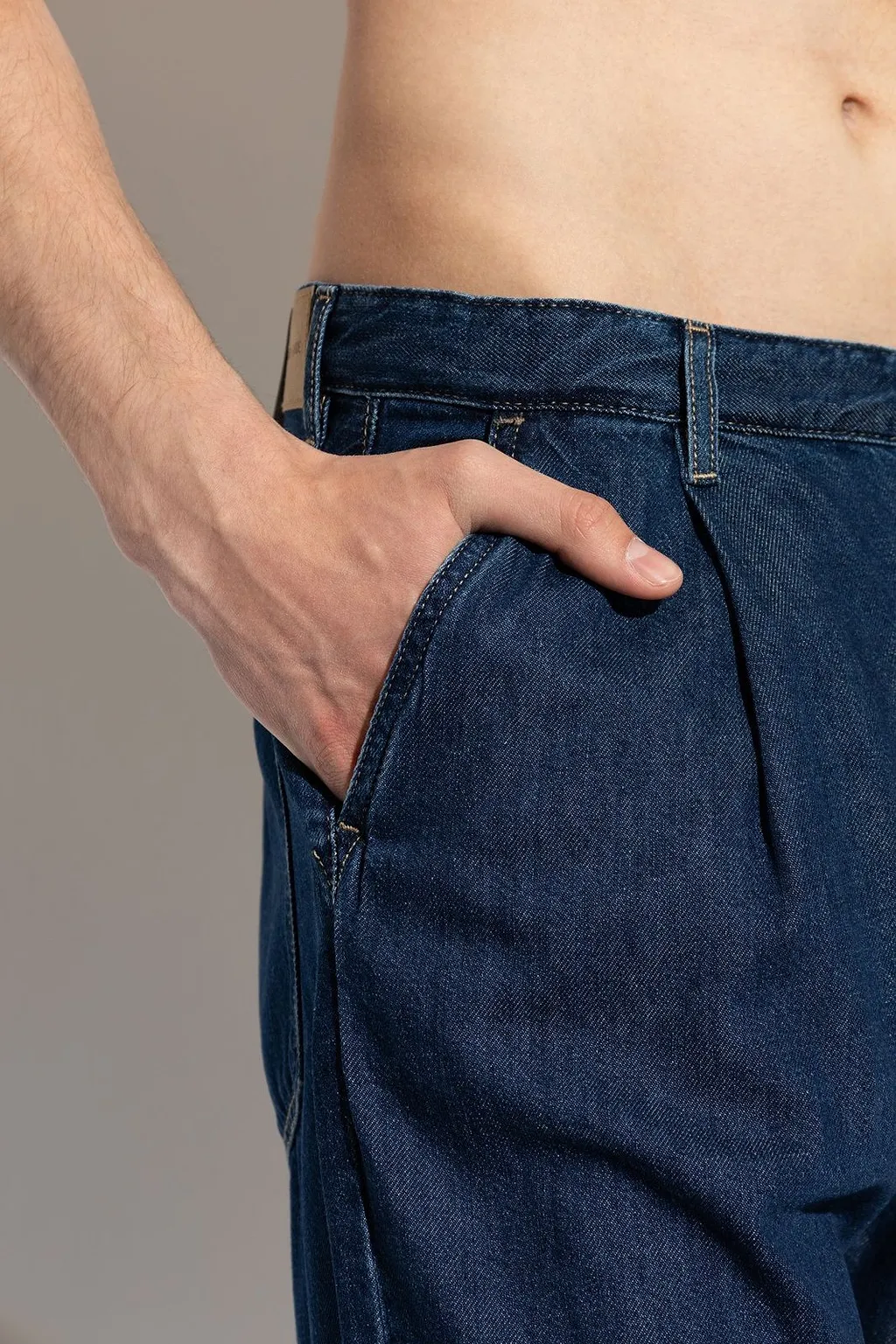 Saroger Pleated Jeans
