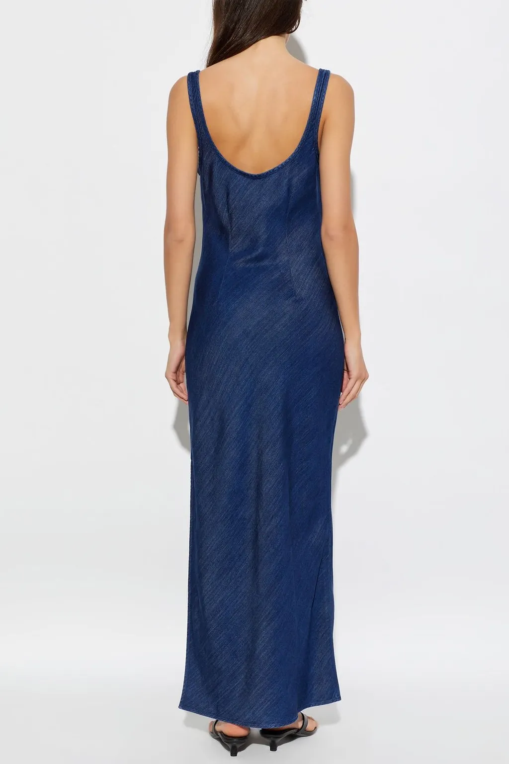 Sasunna Scoop-Neck Maxi Dress