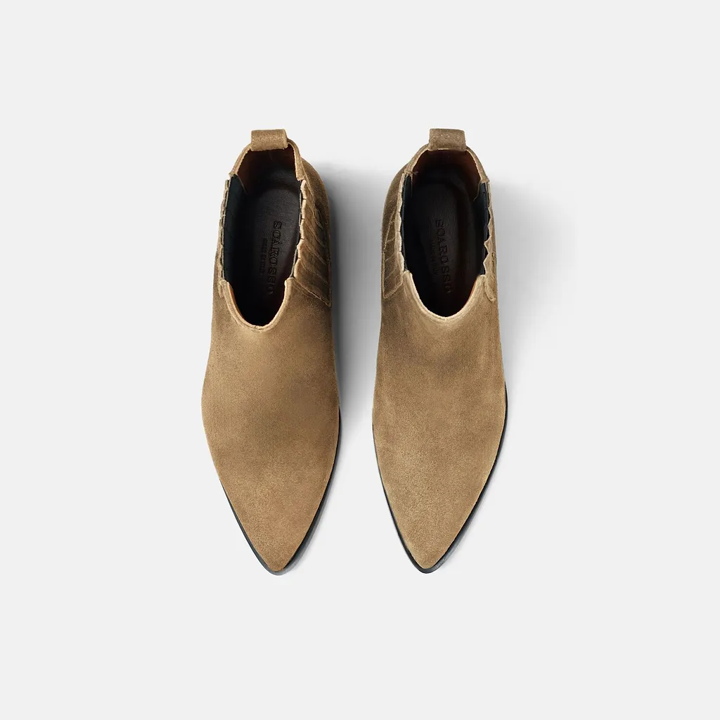 Olivia Pleated Chelsea Boots