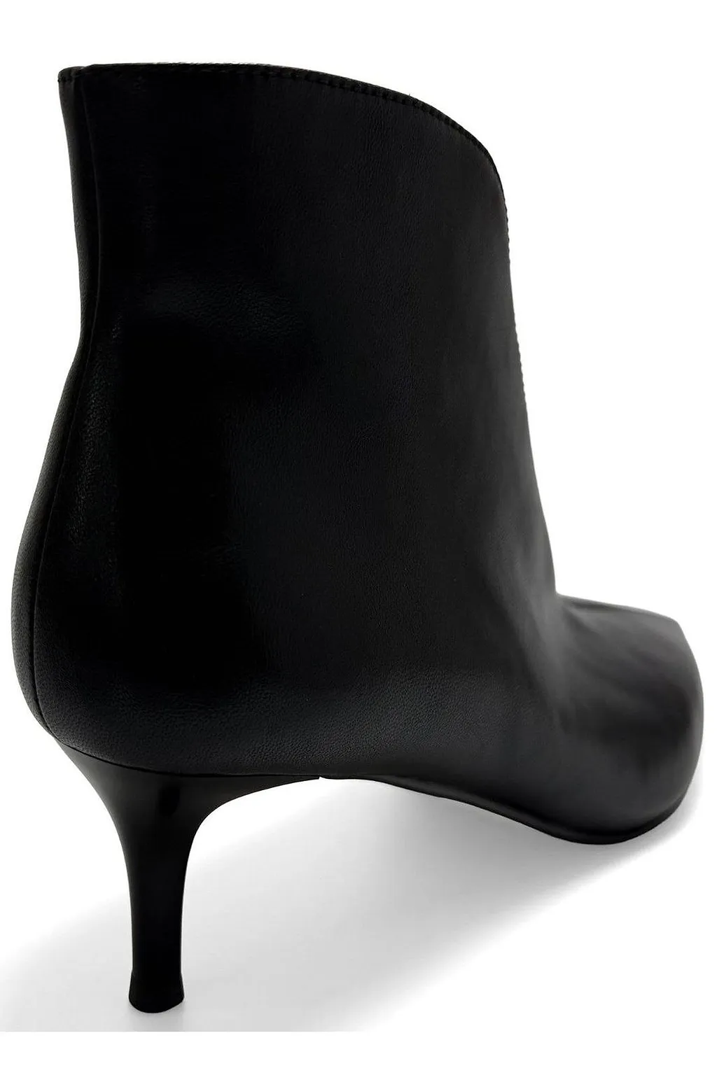 Sergio Moretti V-Cut Kitten Heeled Pumps