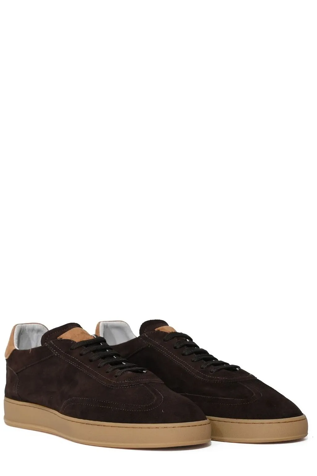 Akira Low-Top Sneakers