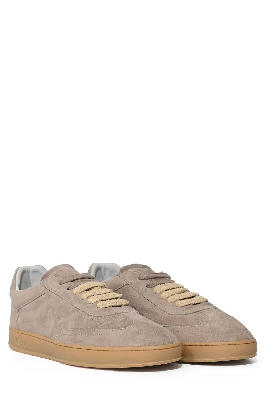 Akira Low-Top Sneakers