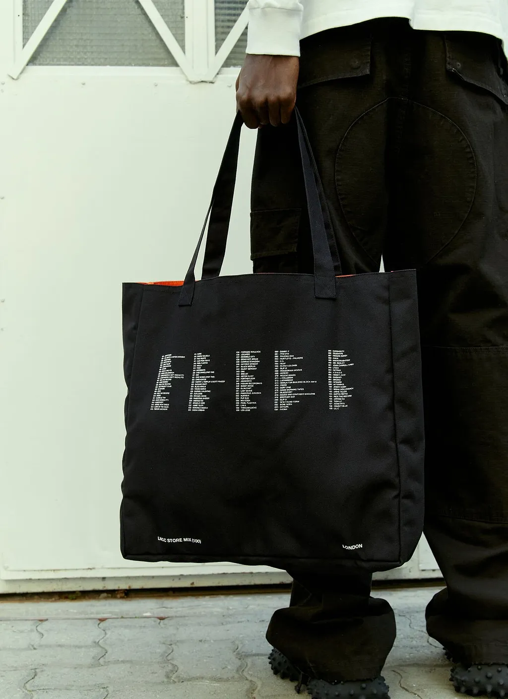 Space Available X Ln Cc Store Convertible Tote