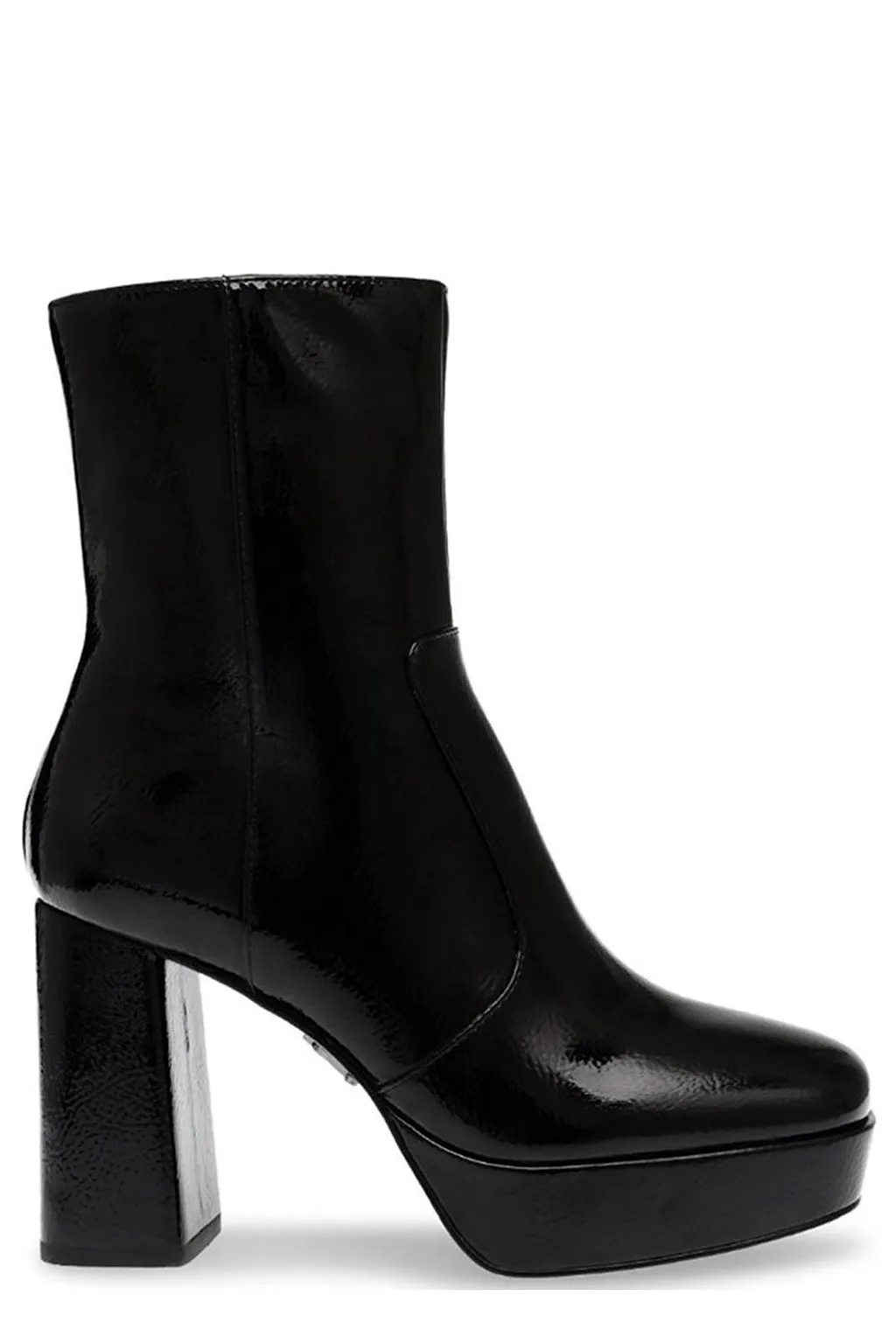Steve Madden Round Toe Zipped Boots