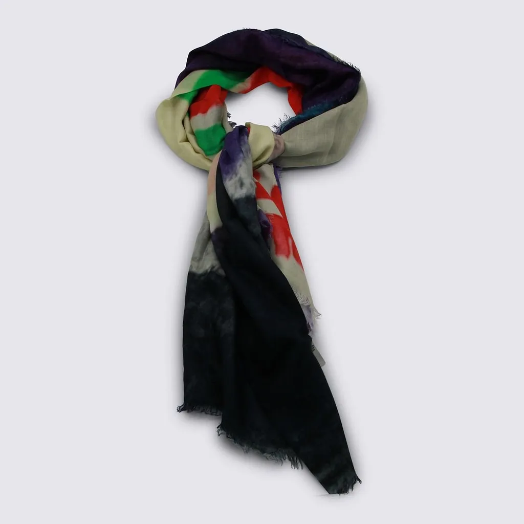 Talking Walls Fringed Printed Scarf