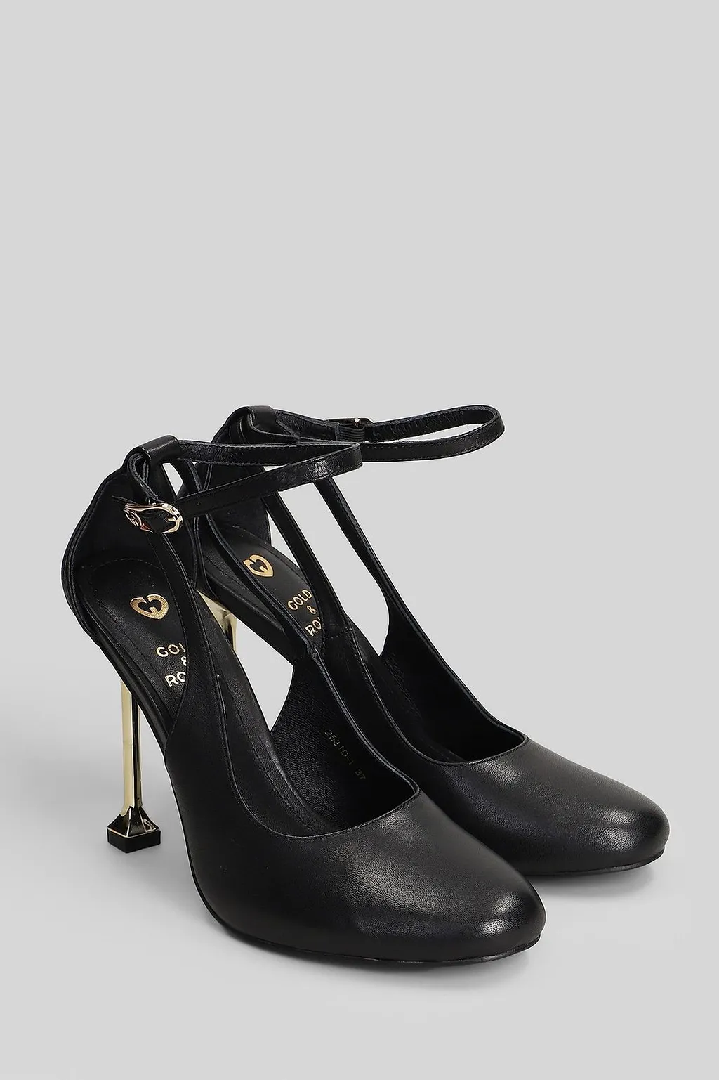 Falaf Round-Toe Pumps