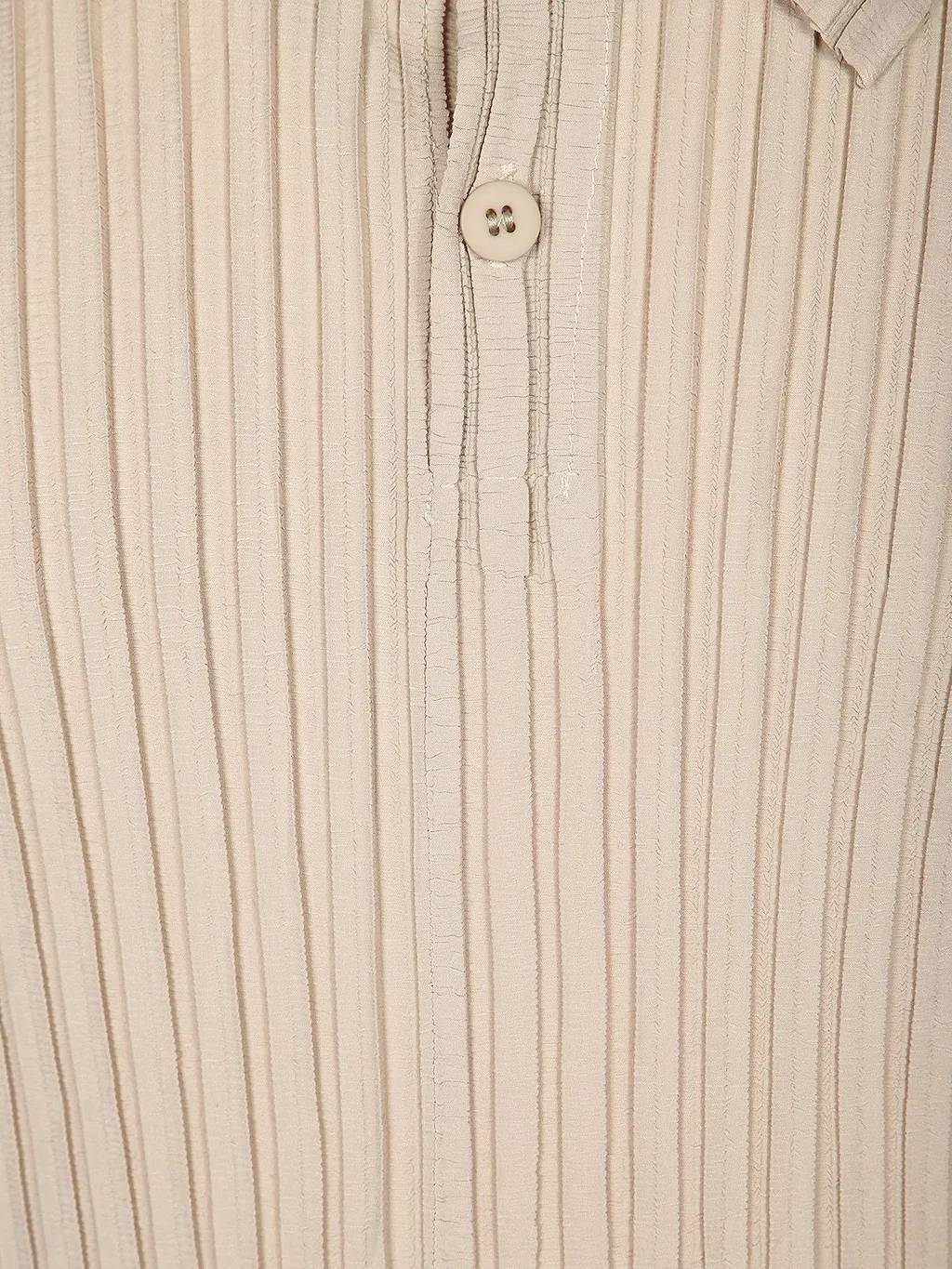 Gongdid Design Pleated Buttoned Polo Shirt