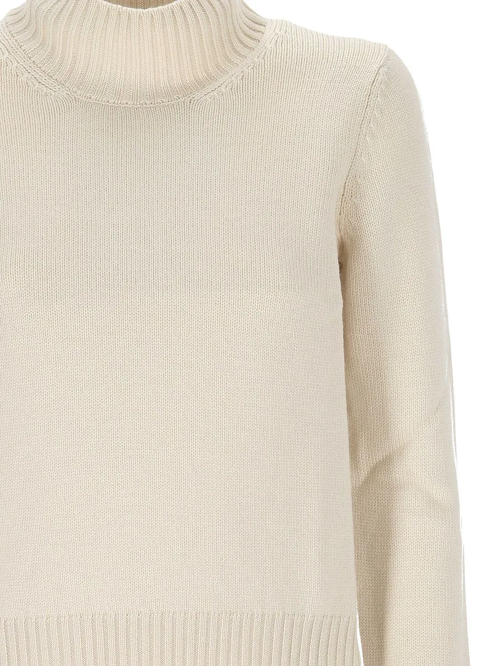 Turtleneck Long-Sleeved Jumper
