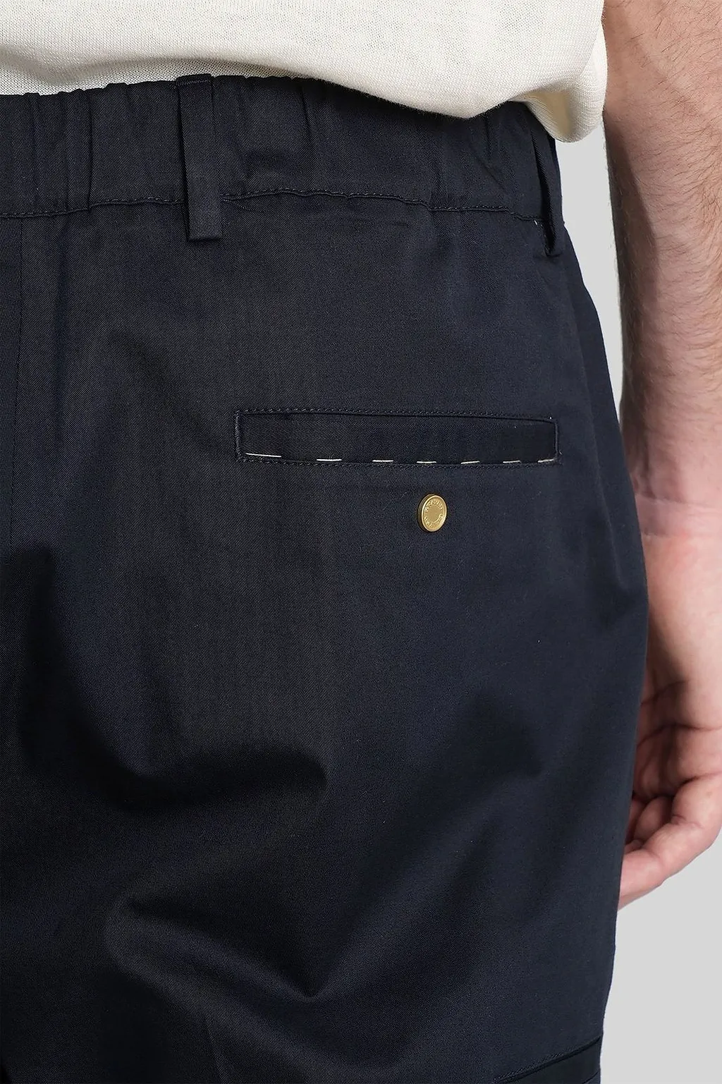 Grayed Diky Pleated Trousers