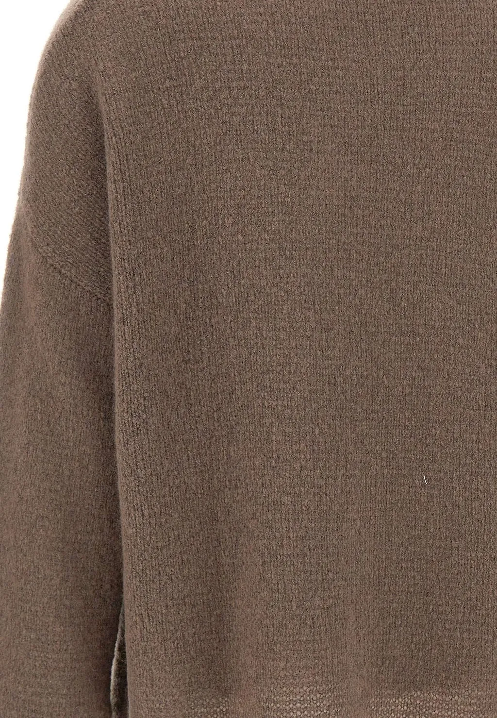Hemisphere V-Neck Ribbed Knitwear