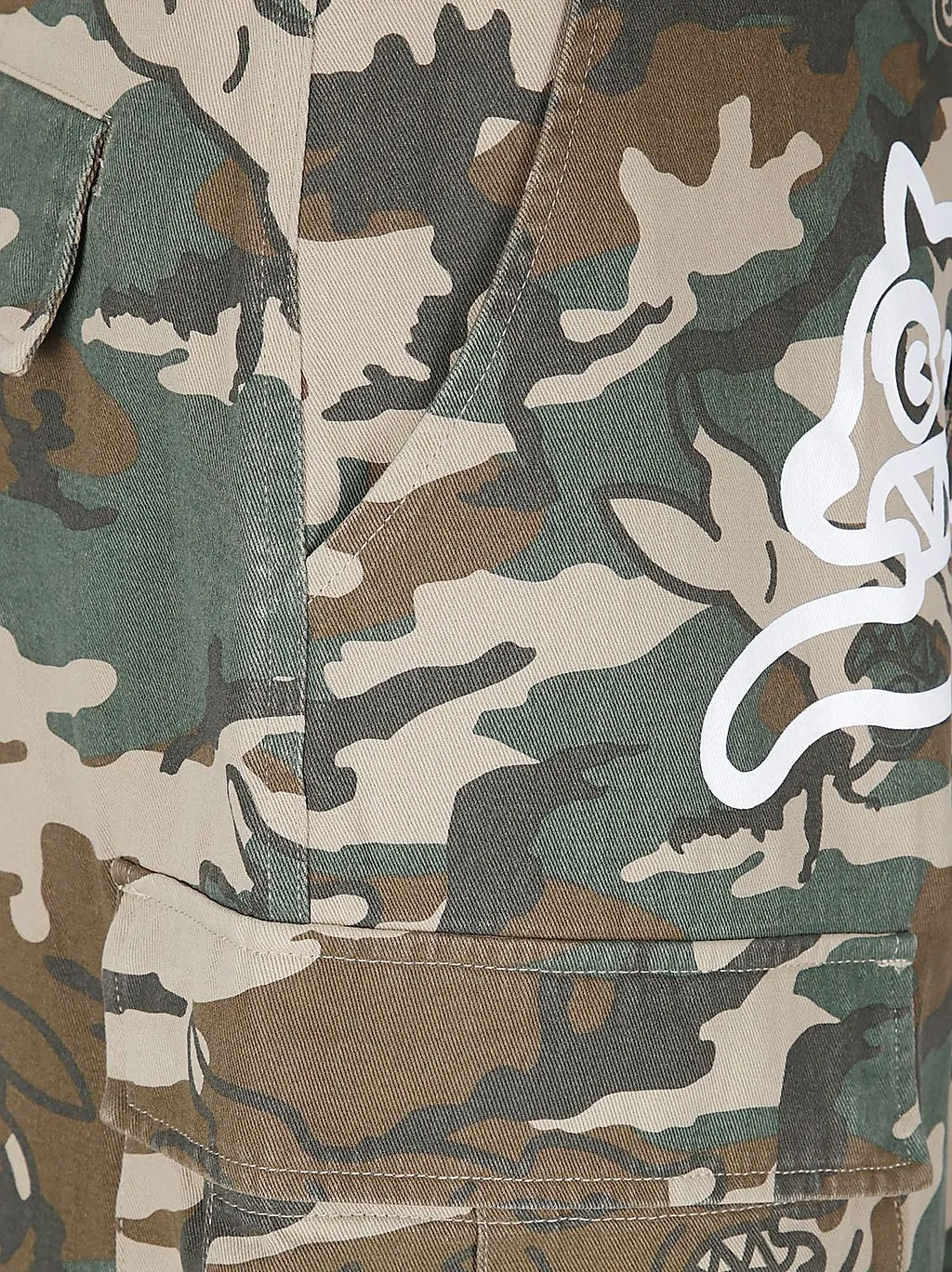 Running Dog Camo Cargo Shorts