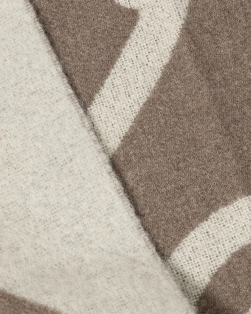 Karl Lagerfeld K/Signature Logo Jacquard Scarf
