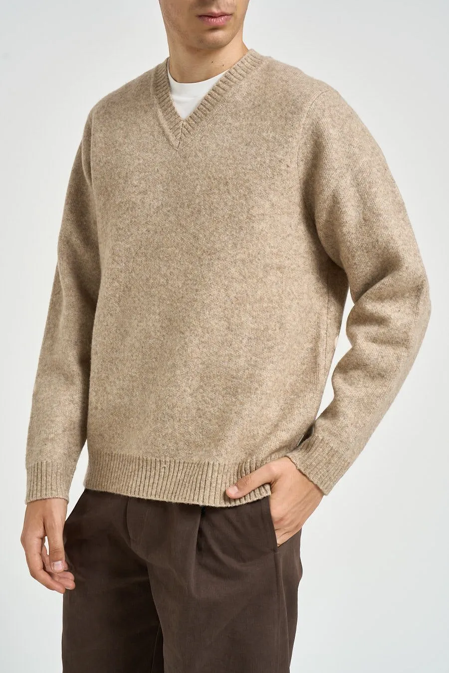 Les Deux Classic V-Neck Knitted Sweater