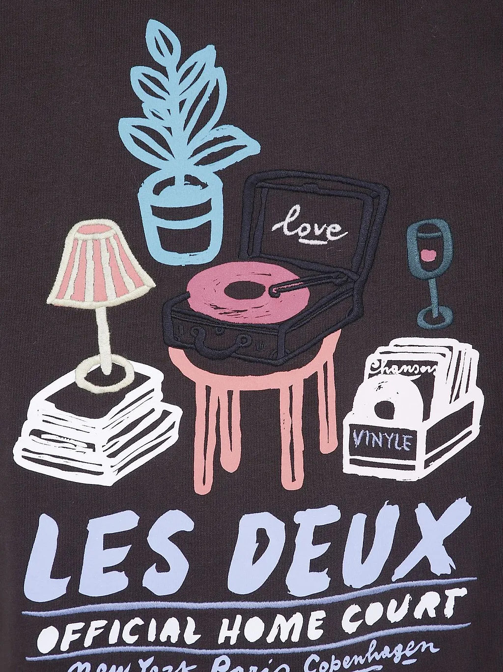 Les Deux Graphic-Print Regular Fit T-Shirt