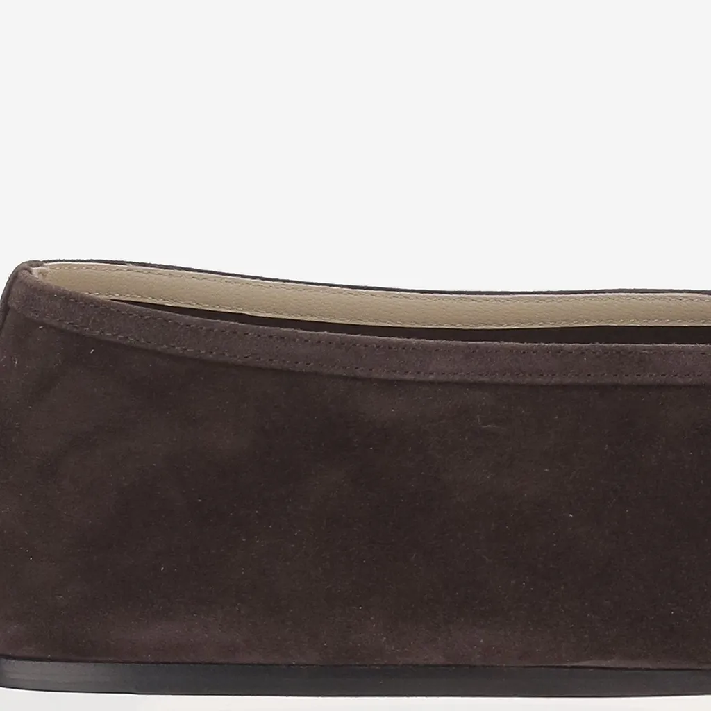 Le Monde Beryl Suede Tapered-Toe Slippers