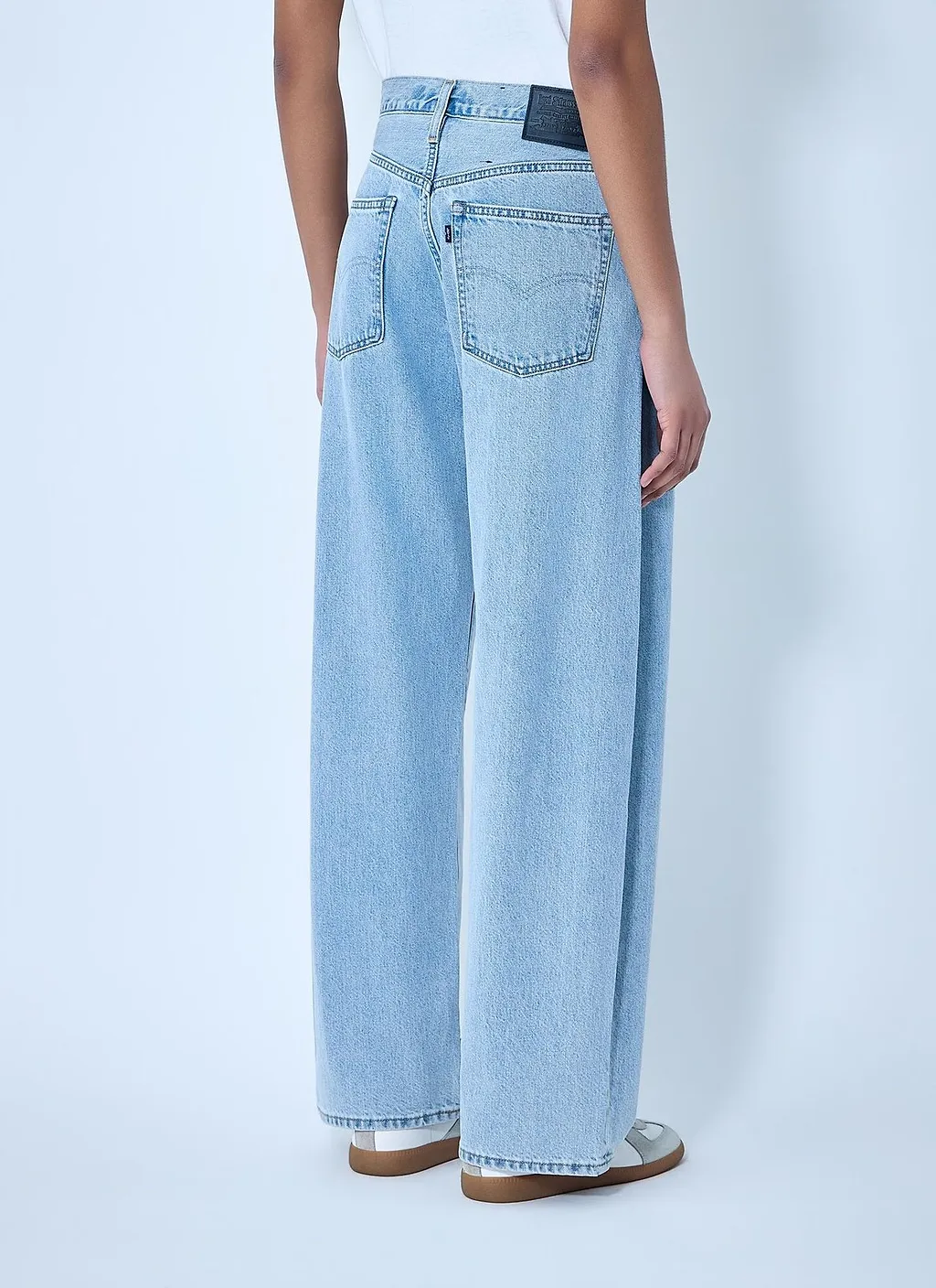 Levi's Blue Tab Drop Barrel Jeans
