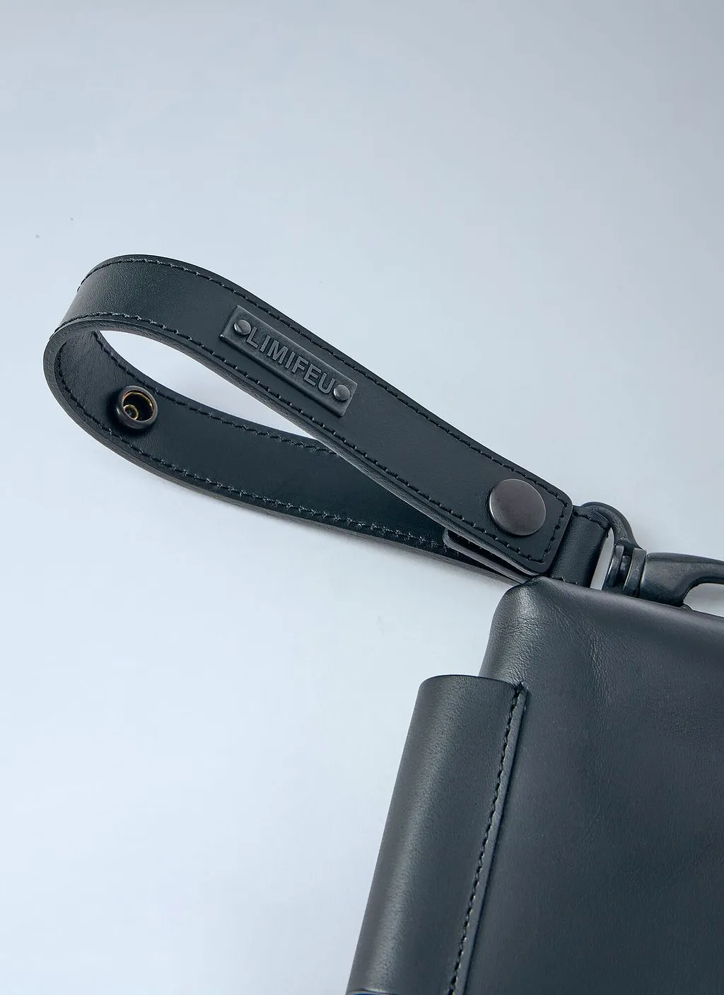 Limi Feu Multi-Pouch Zip Wallet