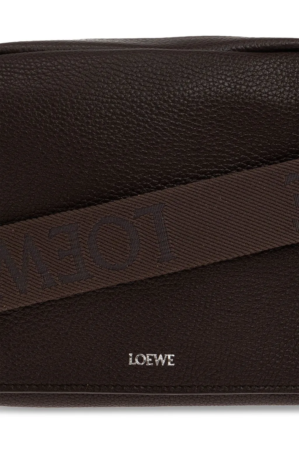 Loewe Pebble Medium Messenger Bag