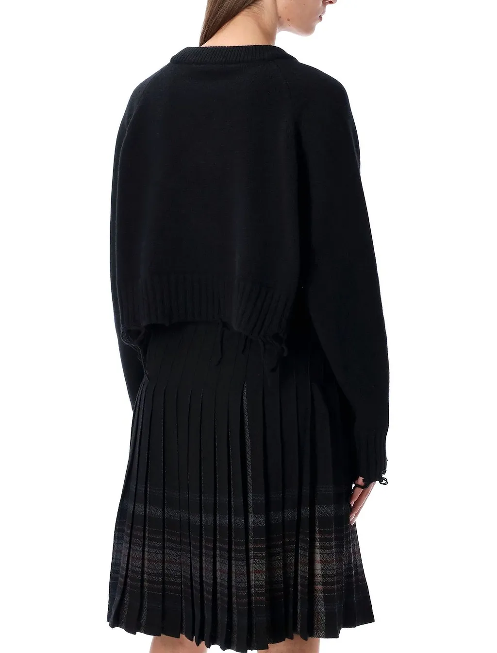 Low Classic Damaged Cropped Knitted Sweater