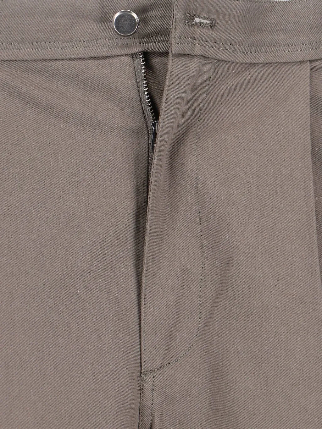 Pleated Straight-Leg Pants