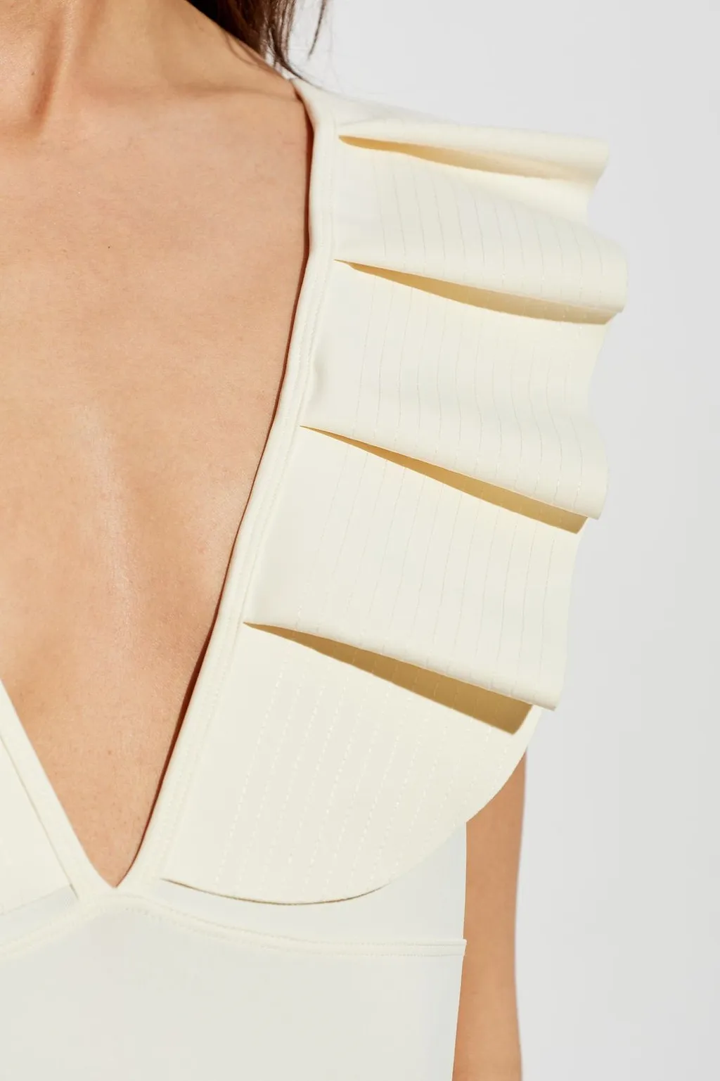 Maiô Paris Isabela Ruffled One-Piece Swimsuit