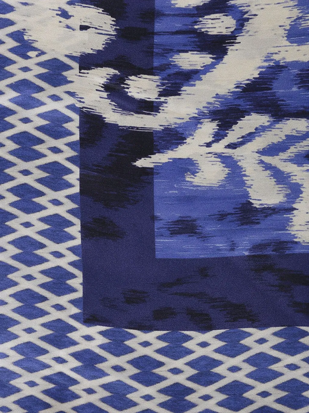 Maliparmi Abstract Pattern Scarf